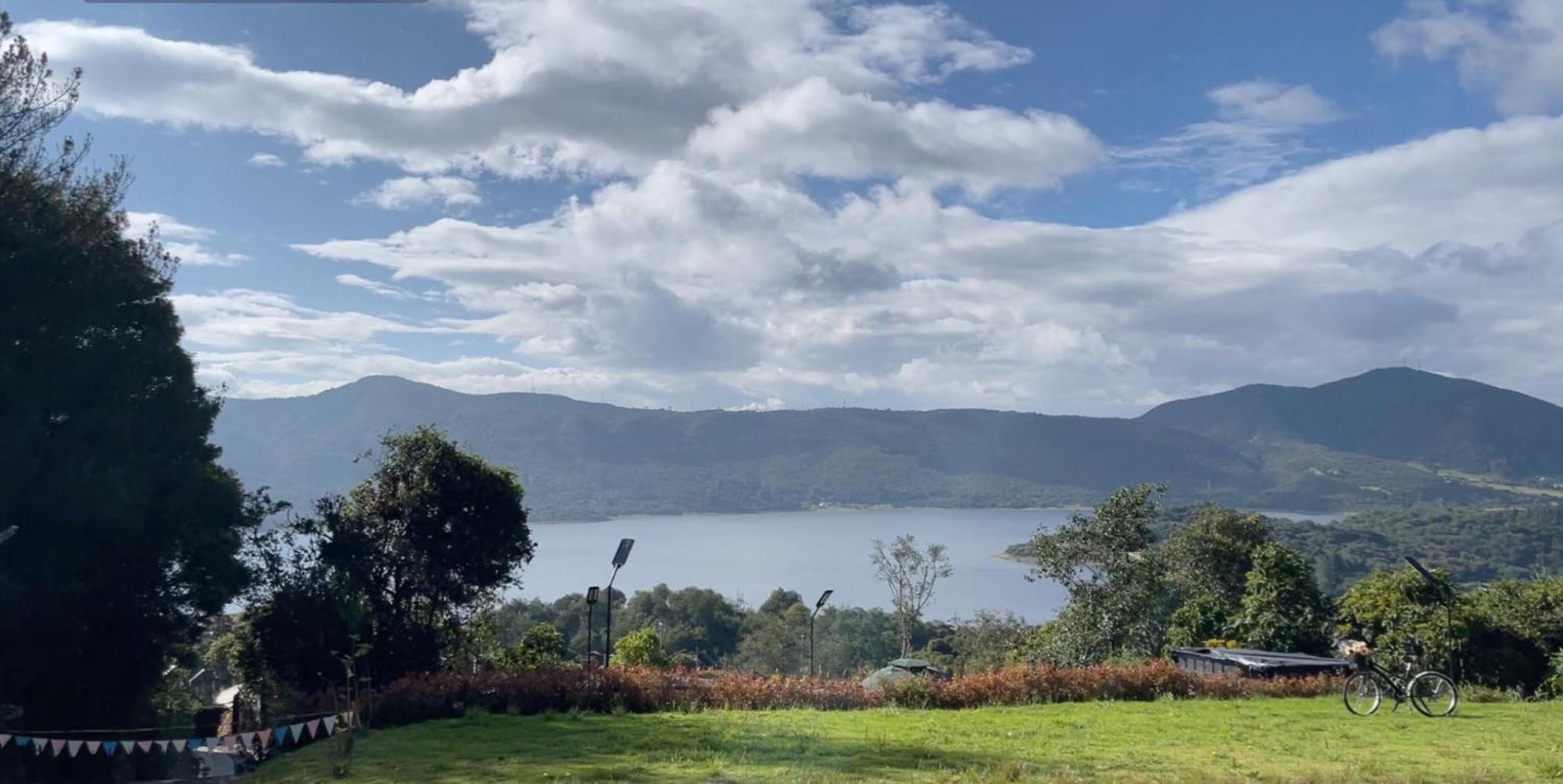 Laguna Glamping La Calera