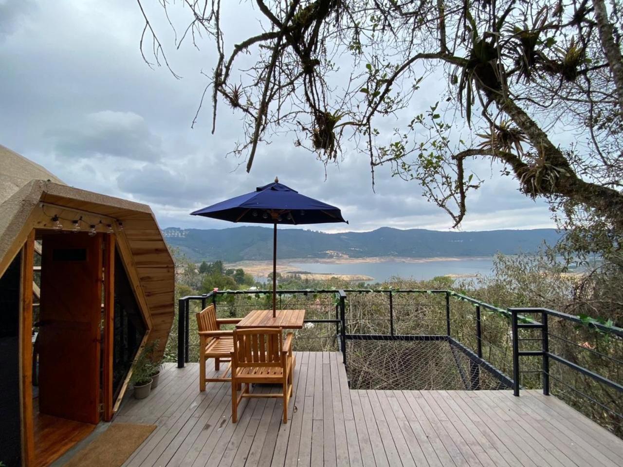 Laguna Glamping * La Calera