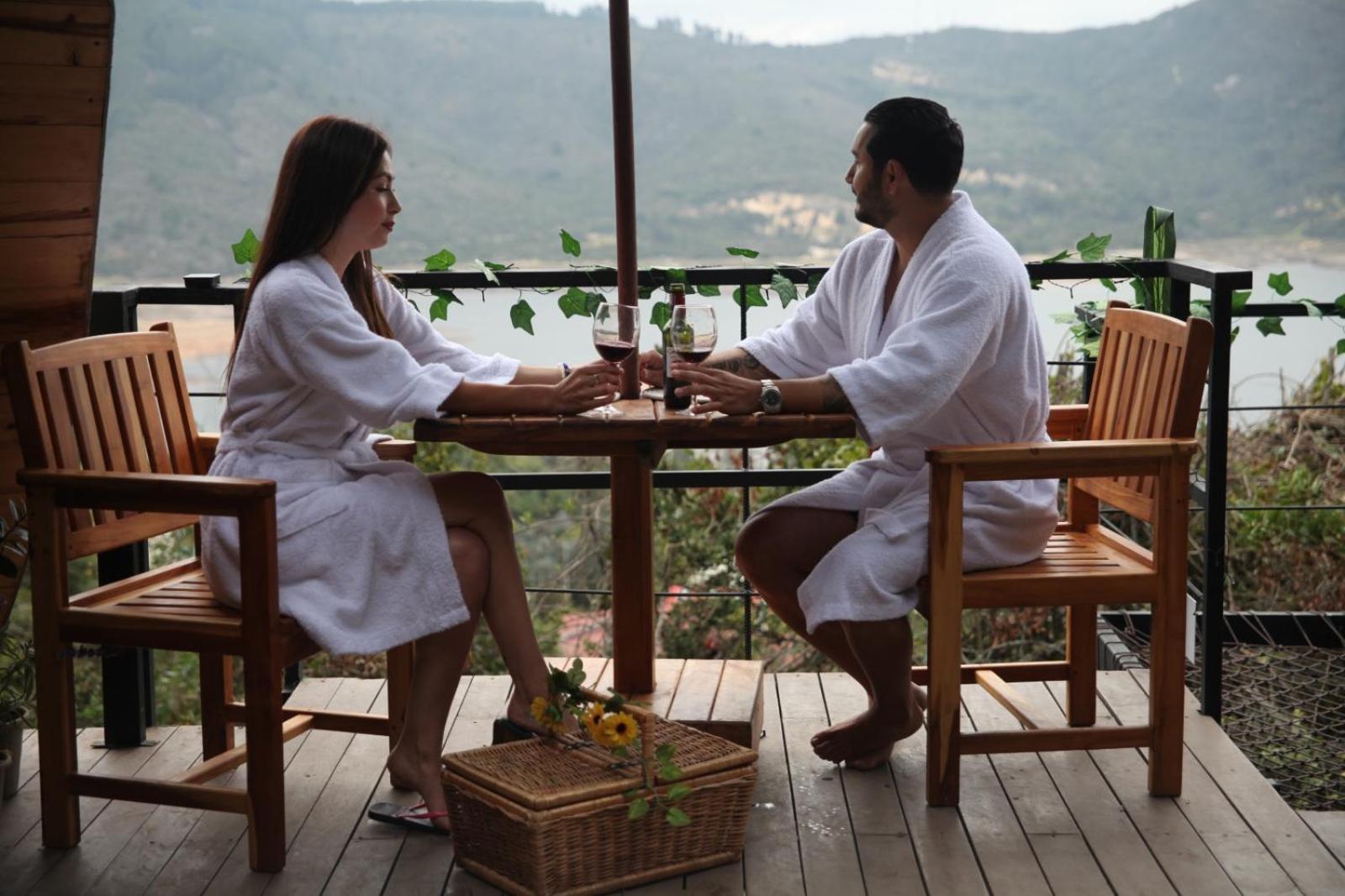 Laguna Glamping Camping La Calera