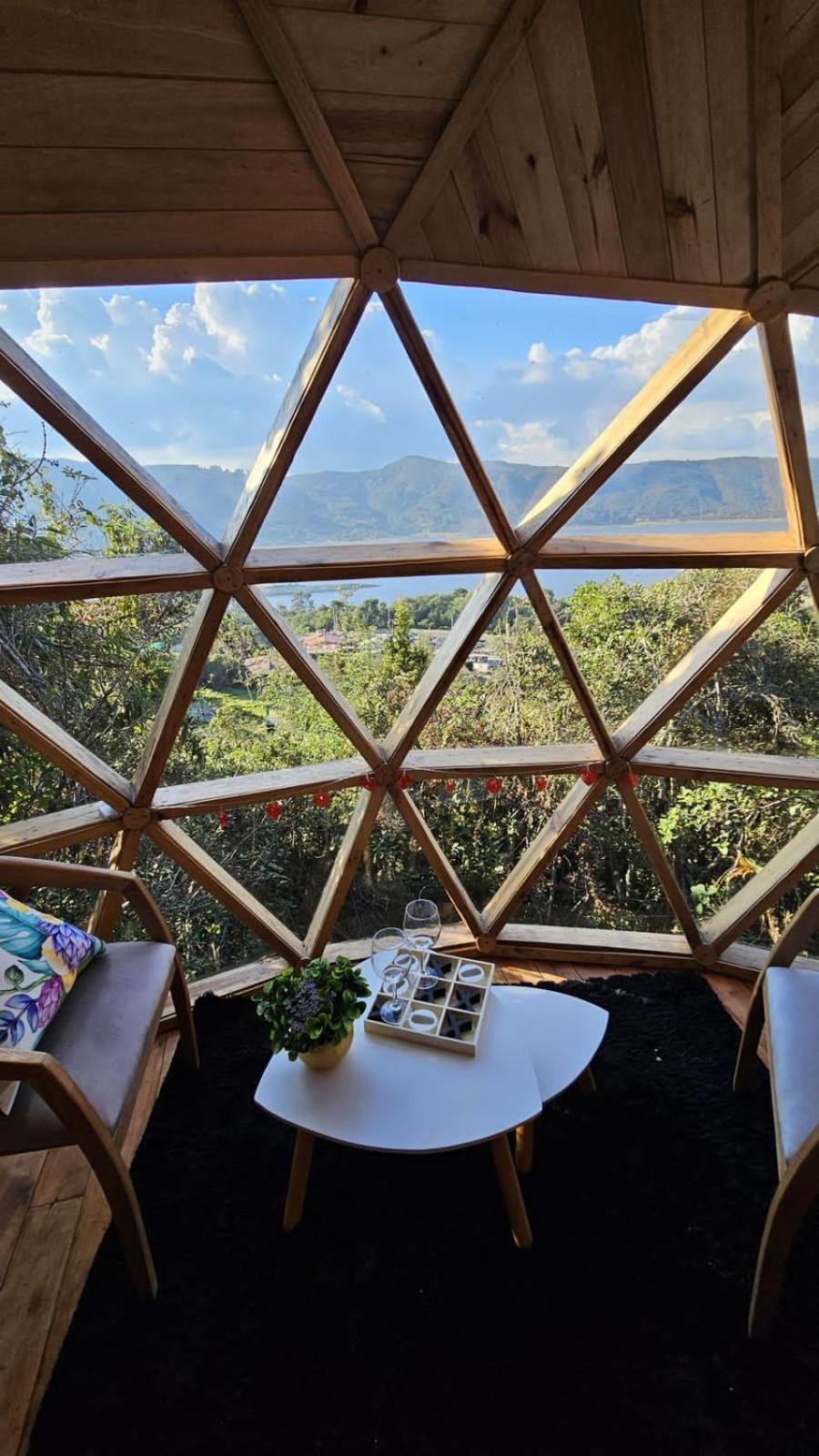 Laguna Glamping La Calera